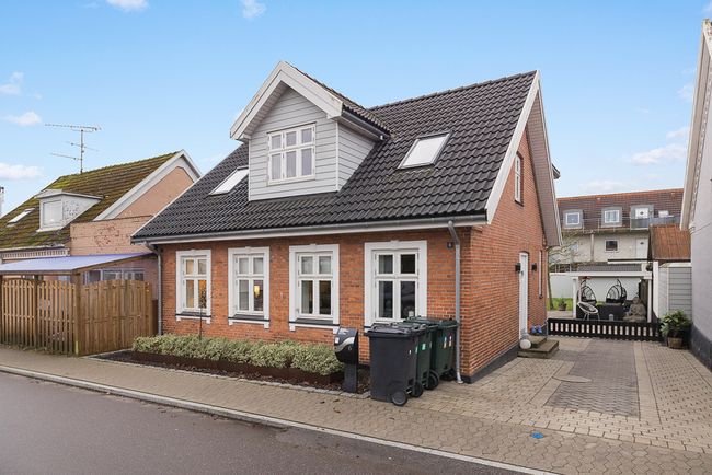 Søvej 6, 4140 Borup